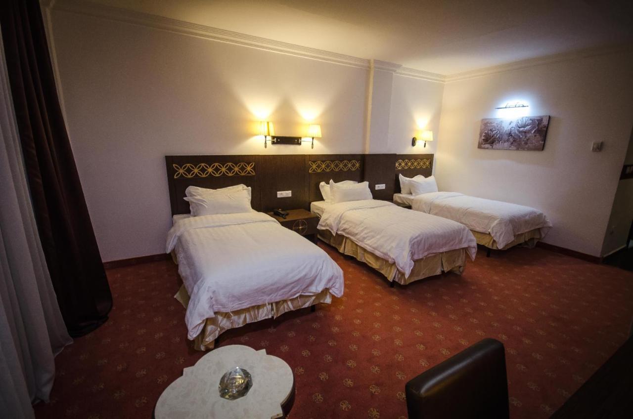 Hotel El Bey Costantina Esterno foto